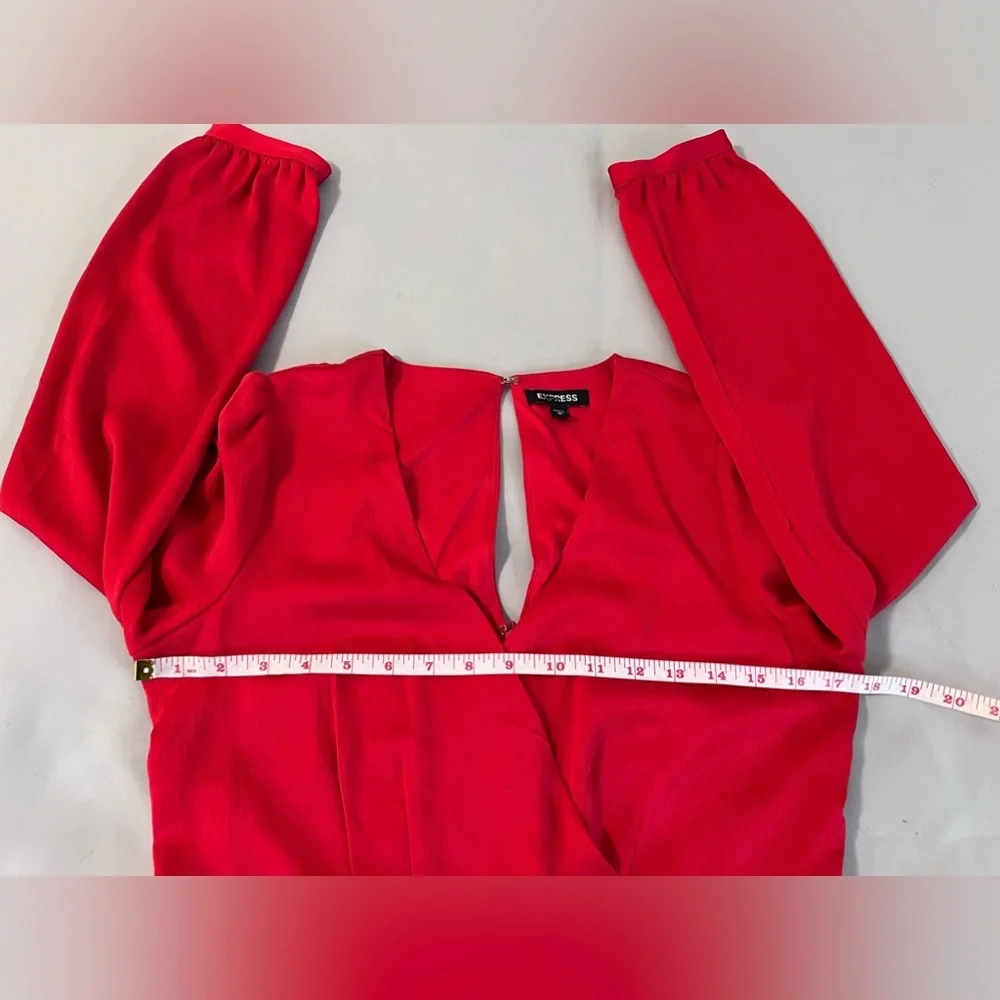 Express Women’sDress Bright Red,‎ Fit & Flare, Long Sleves  V-Neck Wrap Sz Small